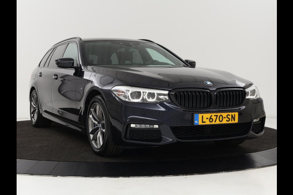 BMW 5 Serie Touring 540i xDrive High Executive | Head-Up Display | Sfeerverlichting | Trekhaak | achteruitrijcamera | Cruise Control | Navigatie | Stoelverwarming | LMV 18