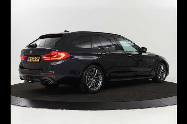 BMW 5 Serie Touring 540i xDrive High Executive | Head-Up Display | Sfeerverlichting | Trekhaak | achteruitrijcamera | Cruise Control | Navigatie | Stoelverwarming | LMV 18