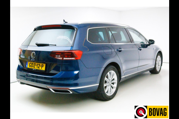 Volkswagen Passat Variant 1.4 TSI PHEV GTE Business | Stoelverwarming | Achterbankverwarming | Elec. klep Travel-assist, Camera, Navigatie, Digi dashbord, ACC