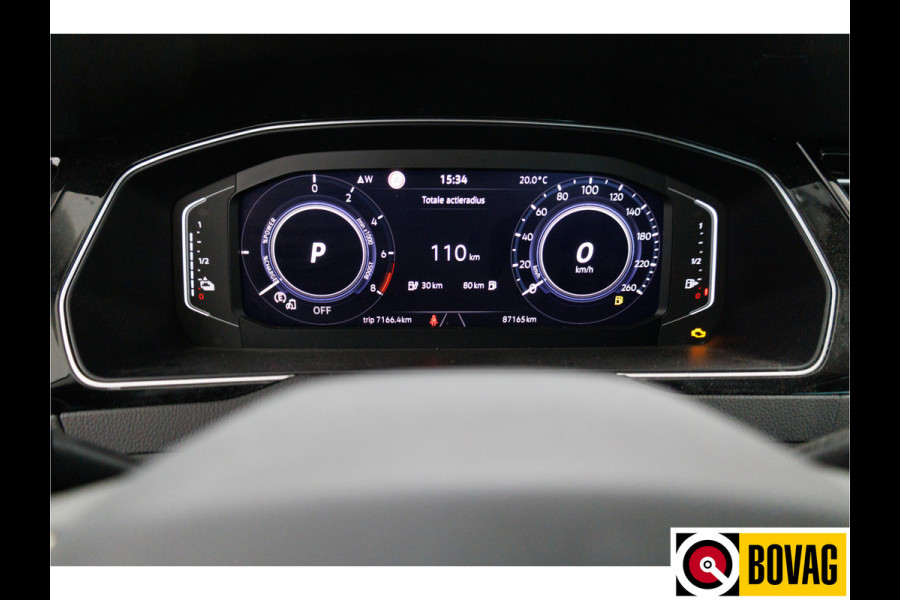 Volkswagen Passat Variant 1.4 TSI PHEV GTE Business | Stoelverwarming | Achterbankverwarming | Elec. klep Travel-assist, Camera, Navigatie, Digi dashbord, ACC