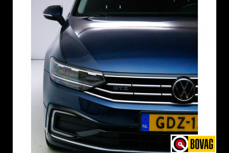 Volkswagen Passat Variant 1.4 TSI PHEV GTE Business | Stoelverwarming | Achterbankverwarming | Elec. klep Travel-assist, Camera, Navigatie, Digi dashbord, ACC