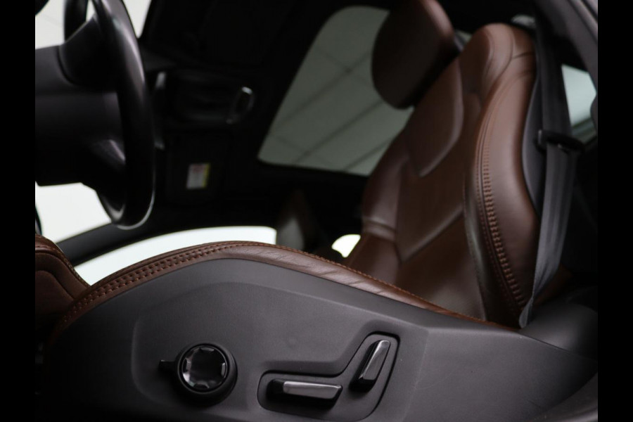 Volvo V90 2.0 T5 Inscription | Trekhaak | head-up display | Panoramadak | Luxe Leder | 360 Camera | Apple Carplay | Navigatie | Stoelverwarming voor en acher | LMV 20