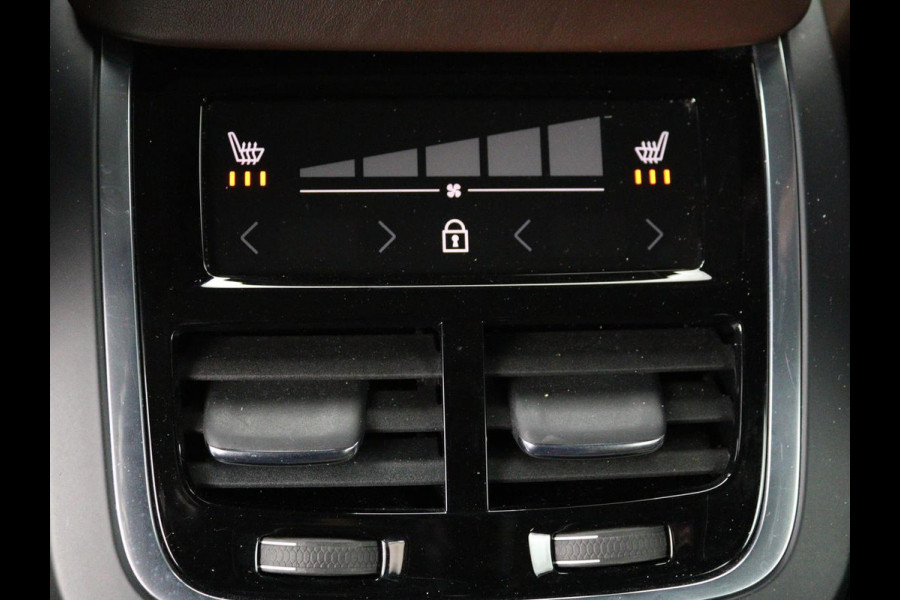 Volvo V90 2.0 T5 Inscription | Trekhaak | head-up display | Panoramadak | Luxe Leder | 360 Camera | Apple Carplay | Navigatie | Stoelverwarming voor en acher | LMV 20