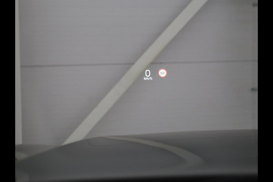 Volvo V90 2.0 T5 Inscription | Trekhaak | head-up display | Panoramadak | Luxe Leder | 360 Camera | Apple Carplay | Navigatie | Stoelverwarming voor en acher | LMV 20