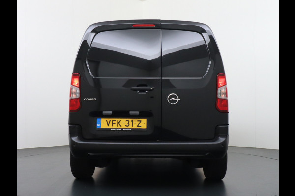 Opel Combo 1.5D 102PK L1H1 Airco Apple Carplay Android Auto Navi Cruise Control DAB Pdc Armsteun Bluetooth Edition Betonplex Vloer Lat om Lat Betimmering Schuifdeur  Edition+ Pack 1e Eigenaar