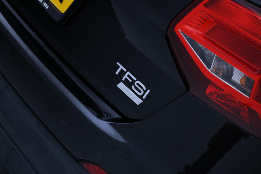 Audi Q2 1.0 TFSI Sport Pro Line S Sport! Panorama, Leer, Airco