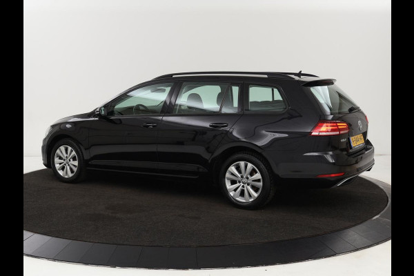 Volkswagen GOLF Variant 1.6 TDI Comfortline | Apple Carplay | Navigatie | Cruise Control Adaptief | Parkeersensor voor en achter | LED | LMV