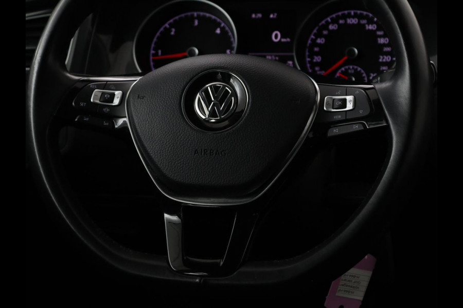 Volkswagen GOLF Variant 1.6 TDI Comfortline | Apple Carplay | Navigatie | Cruise Control Adaptief | Parkeersensor voor en achter | LED | LMV