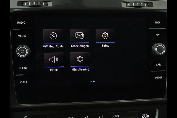Volkswagen GOLF Variant 1.6 TDI Comfortline | Apple Carplay | Navigatie | Cruise Control Adaptief | Parkeersensor voor en achter | LED | LMV