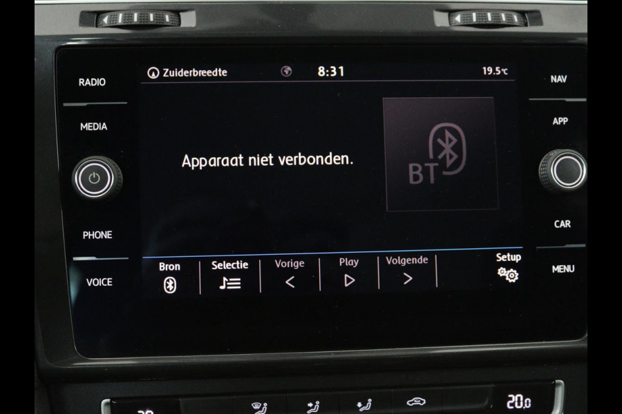 Volkswagen GOLF Variant 1.6 TDI Comfortline | Apple Carplay | Navigatie | Cruise Control Adaptief | Parkeersensor voor en achter | LED | LMV