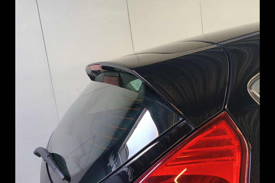 Ford Fiesta 1.0 EcoBoost Titanium Rijklaar  + 12 maanden Bovag-garantie Henk Jongen Auto's in Helmond,  al 50 jaar service zoals 't hoort!