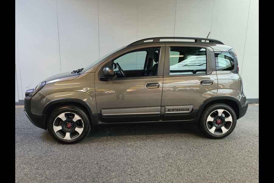 Fiat Panda 1.0 Hybrid City Cross Rijklaar + 12 maanden Bovag-garantie Henk Jongen Auto's in Helmond,  al 50 jaar service zoals 't hoort!