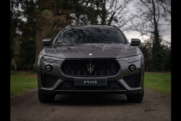 Maserati Levante 3.8 V8 Trofeo 580pk | 1e eig | Bowers&Wilkins | NL-auto | 22 inch