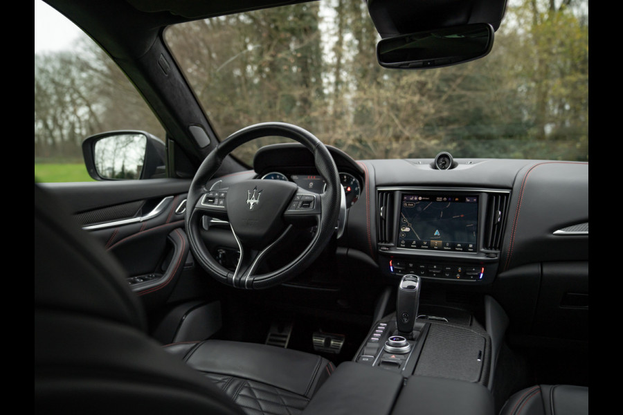 Maserati Levante 3.8 V8 Trofeo 580pk | 1e eig | Bowers&Wilkins | NL-auto | 22 inch