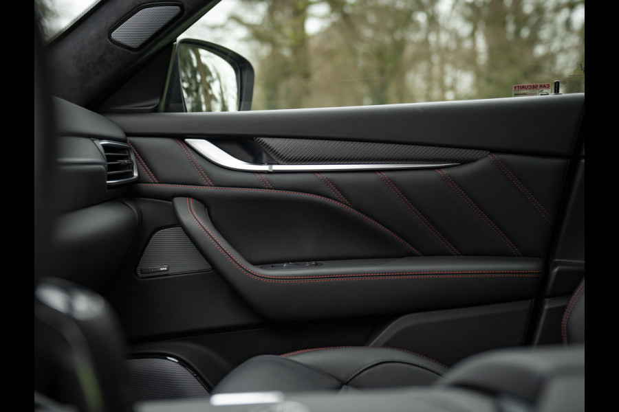 Maserati Levante 3.8 V8 Trofeo 580pk | 1e eig | Bowers&Wilkins | NL-auto | 22 inch