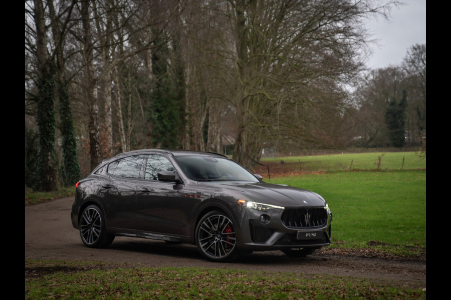 Maserati Levante 3.8 V8 Trofeo 580pk | 1e eig | Bowers&Wilkins | NL-auto | 22 inch