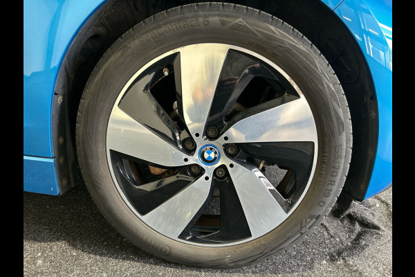 BMW i3 Basis iPerformance 94Ah 33 kWh | Warmtepomp! | Navigatie | Verwarmde voorstoelen SoH (batterijcheck) 89 % score!