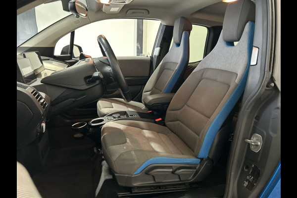 BMW i3 Basis iPerformance 94Ah 33 kWh | Warmtepomp! | Navigatie | Verwarmde voorstoelen SoH (batterijcheck) 89 % score!