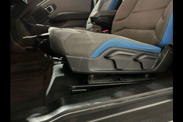 BMW i3 Basis iPerformance 94Ah 33 kWh | Warmtepomp! | Navigatie | Verwarmde voorstoelen SoH (batterijcheck) 89 % score!