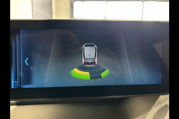 BMW i3 Basis iPerformance 94Ah 33 kWh | Warmtepomp! | Navigatie | Verwarmde voorstoelen SoH (batterijcheck) 89 % score!