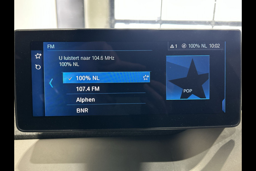 BMW i3 Basis iPerformance 94Ah 33 kWh | Warmtepomp! | Navigatie | Verwarmde voorstoelen SoH (batterijcheck) 89 % score!