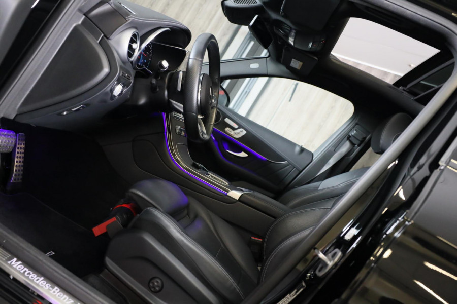 Mercedes-Benz GLC 300e 4MATIC AMG 63 Look / Memory / Digital Cockpit / Open Panoramadak / Camera / Acc / Led / 20 Inch
