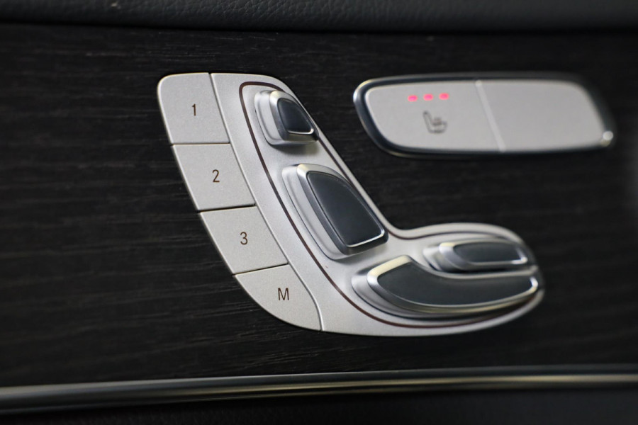 Mercedes-Benz GLC 300e 4MATIC AMG 63 Look / Memory / Digital Cockpit / Open Panoramadak / Camera / Acc / Led / 20 Inch