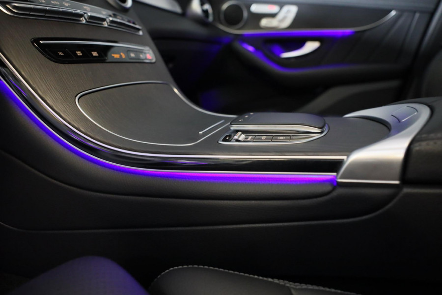 Mercedes-Benz GLC 300e 4MATIC AMG 63 Look / Memory / Digital Cockpit / Open Panoramadak / Camera / Acc / Led / 20 Inch