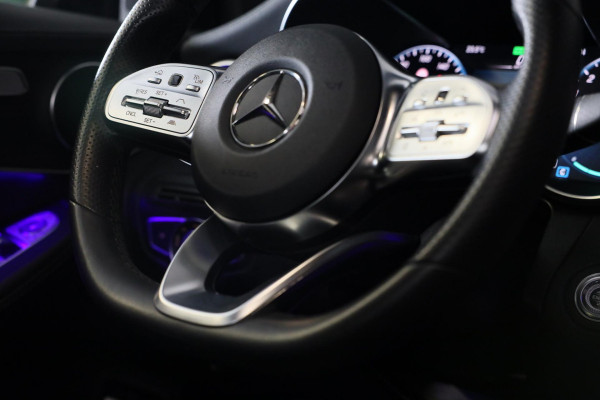 Mercedes-Benz GLC 300e 4MATIC AMG 63 Look / Memory / Digital Cockpit / Open Panoramadak / Camera / Acc / Led / 20 Inch