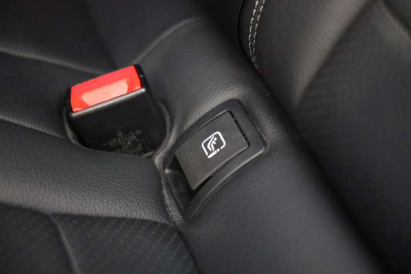 Mercedes-Benz GLC 300e 4MATIC AMG 63 Look / Memory / Digital Cockpit / Open Panoramadak / Camera / Acc / Led / 20 Inch