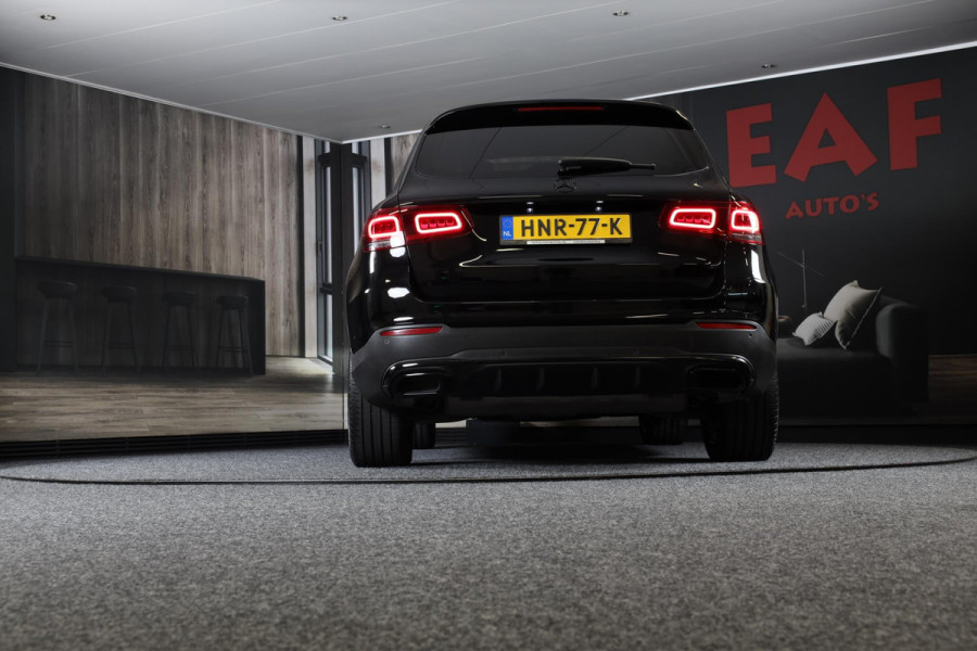 Mercedes-Benz GLC 300e 4MATIC AMG 63 Look / Memory / Digital Cockpit / Open Panoramadak / Camera / Acc / Led / 20 Inch