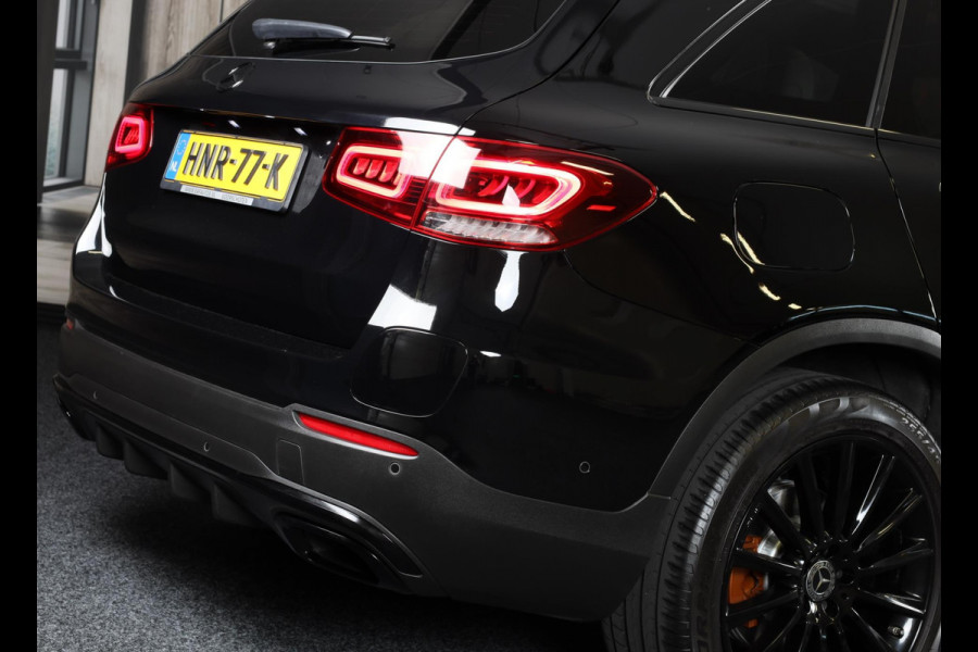 Mercedes-Benz GLC 300e 4MATIC AMG 63 Look / Memory / Digital Cockpit / Open Panoramadak / Camera / Acc / Led / 20 Inch