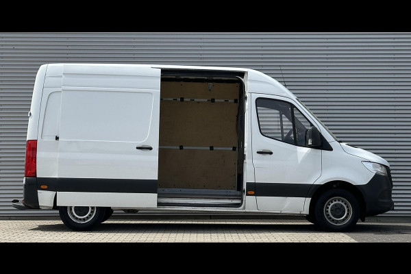 Mercedes-Benz Sprinter 214 2.2 CDI L2H2