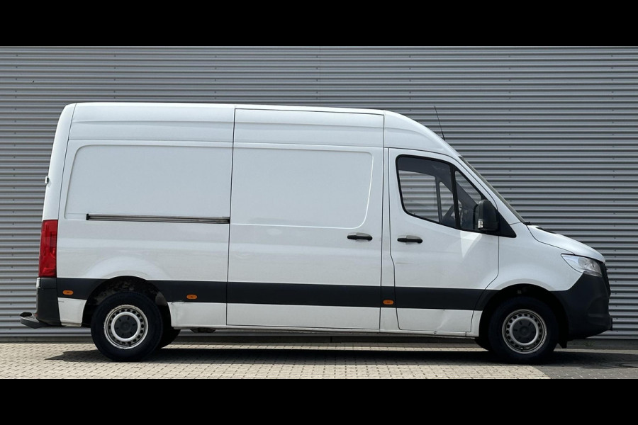 Mercedes-Benz Sprinter 214 2.2 CDI L2H2