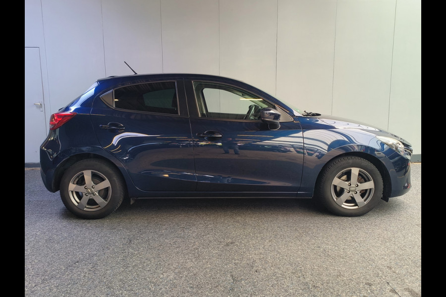 Mazda 2 1.5 Skyactiv-G SkyLease uit 2018 Rijklaar  + 12 maanden Bovag-garantie Henk Jongen Auto's in Helmond,  al 50 jaar service zoals 't hoort!