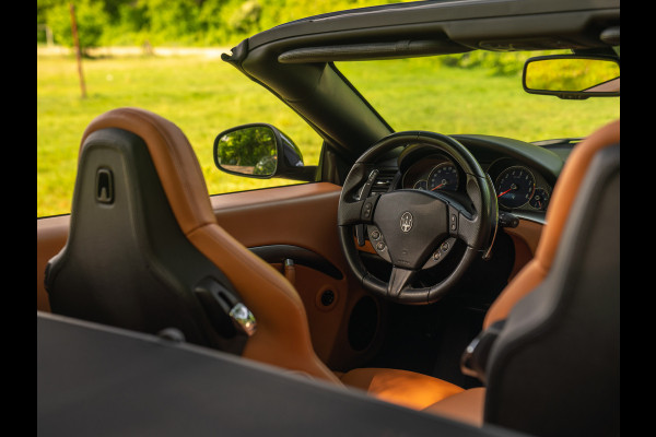 Maserati GranCabrio 4.7 Sport | Sublieme conditie & samenstelling! | Harman/Kardon