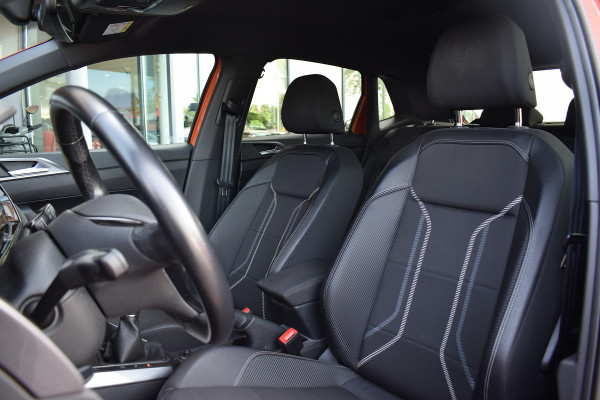 Volkswagen Polo 1.0 TSI Highline Business R | Apple CarPlay | Half Leer | Climate | ACC