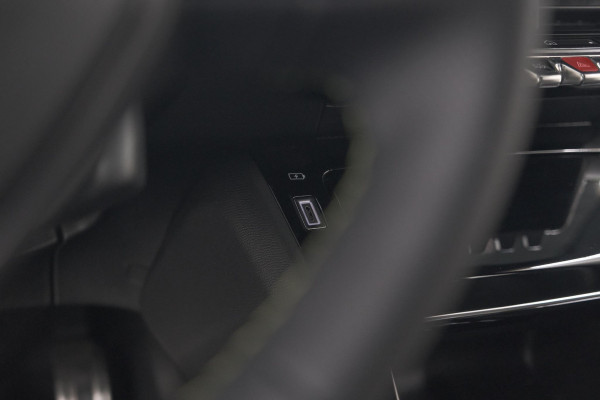 Peugeot 2008 PureTech 130 EAT8 GT | 360 Camera | Stoelmassage | Adaptieve Cruise Control | Dodehoekdetectie