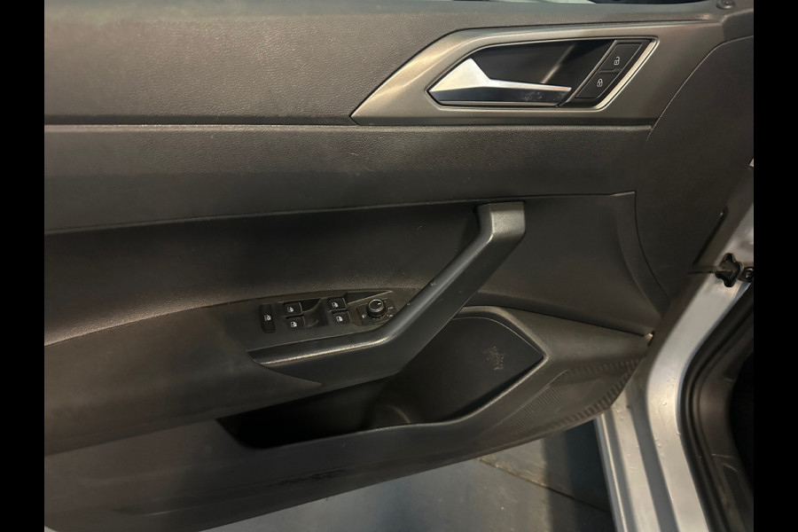 Volkswagen Polo 1.0 TSI Comfortline Business