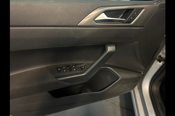 Volkswagen Polo 1.0 TSI Comfortline Business