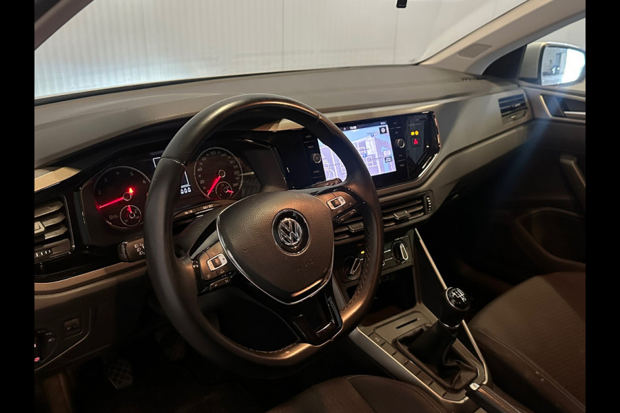 Volkswagen Polo 1.0 TSI Comfortline Business