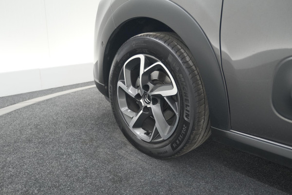 Citroën C3 PureTech 110 EAT6 Shine | Camera | Dodehoekdetecttie | Navigatie | Apple Carplay