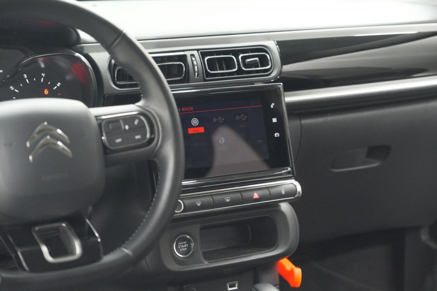 Citroën C3 PureTech 110 EAT6 Shine | Camera | Dodehoekdetecttie | Navigatie | Apple Carplay