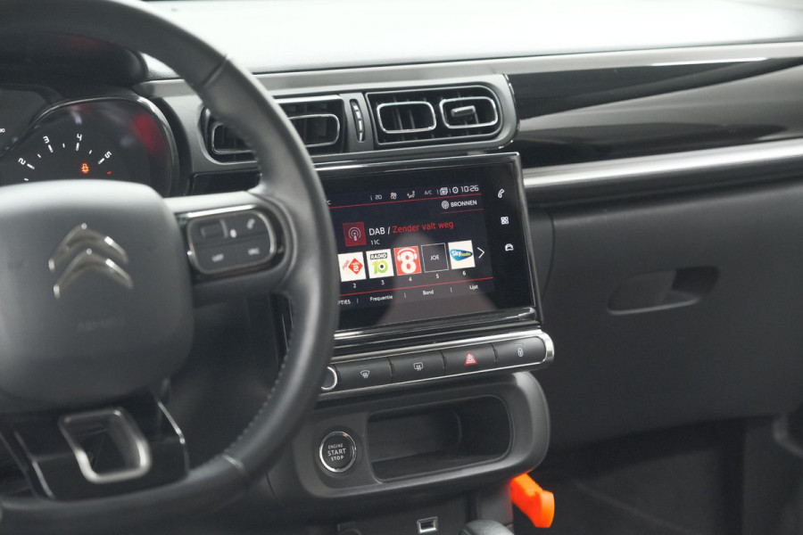 Citroën C3 PureTech 110 EAT6 Shine | Camera | Dodehoekdetecttie | Navigatie | Apple Carplay