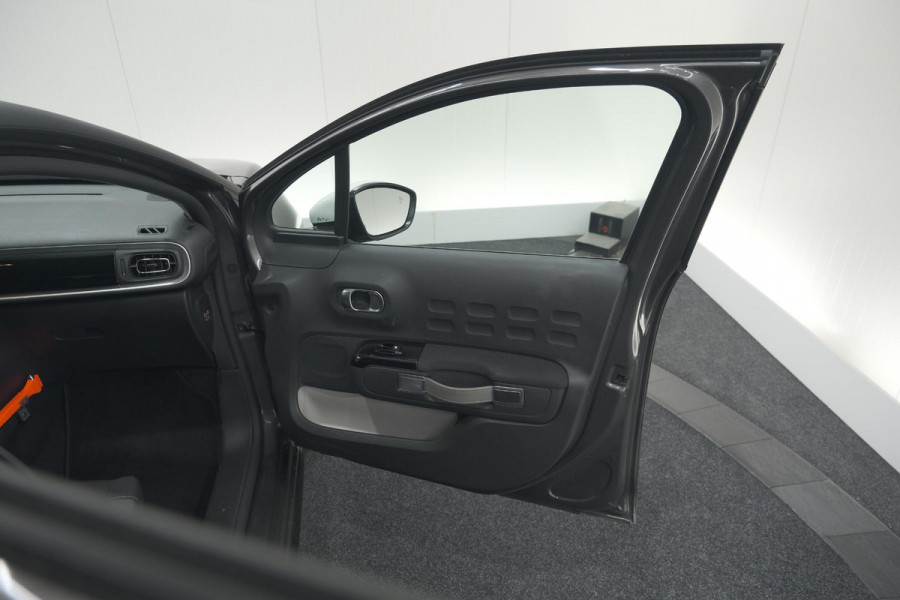 Citroën C3 PureTech 110 EAT6 Shine | Camera | Dodehoekdetecttie | Navigatie | Apple Carplay
