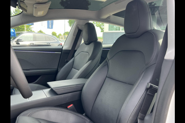 Tesla Model 3 RWD 60 kWh ORIG. NL. NAP KM. | NIEUWSTAAT | AUTOPILOT | TESLA GARANTIE T/M 3-2028