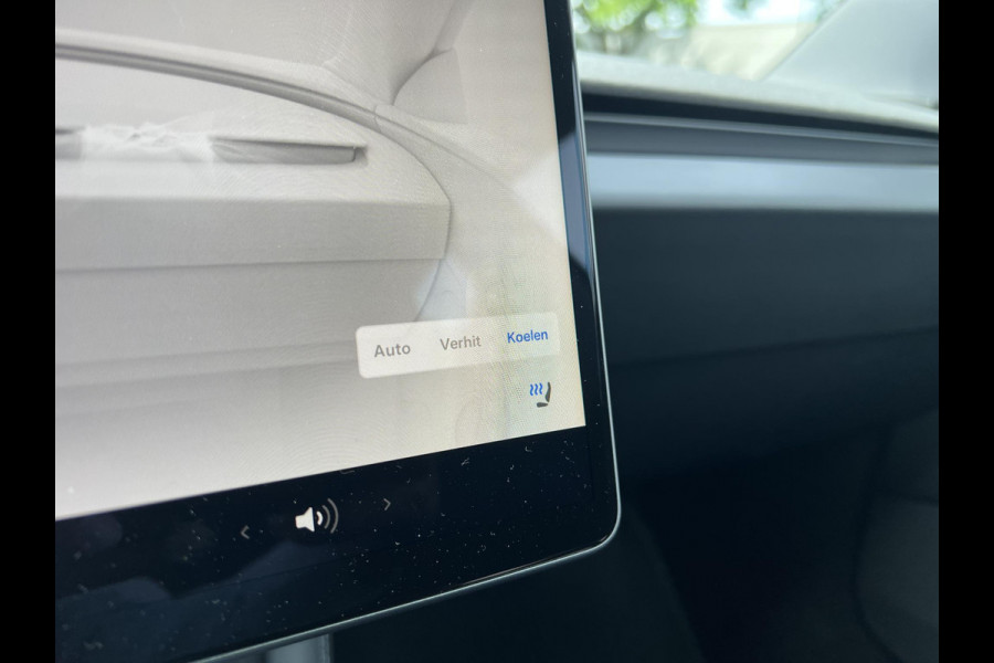 Tesla Model 3 RWD 60 kWh ORIG. NL. NAP KM. | NIEUWSTAAT | AUTOPILOT | TESLA GARANTIE T/M 3-2028
