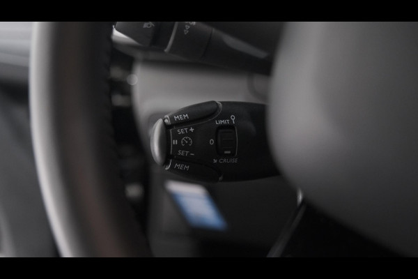 Citroën C3 PureTech 82 Feel Edition | Apple Carplay | Parkeersensoren | Navigatie | Climate Control | 16 Inch Velgen