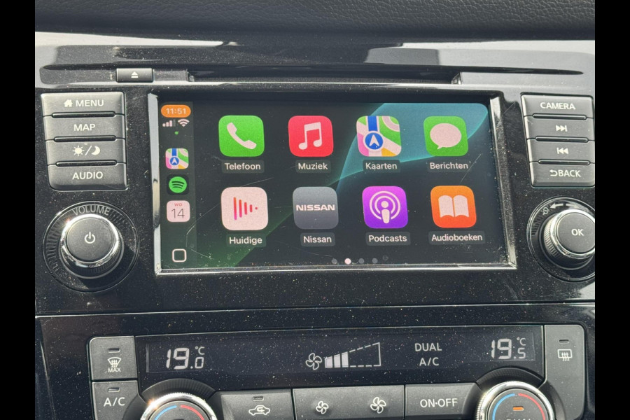 Nissan QASHQAI 1.3 DIG-T Tekna Cruise control Climate Automaat control Apple / Android carplay