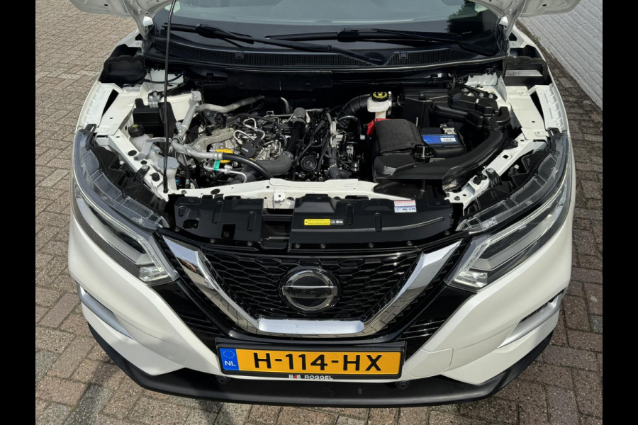Nissan QASHQAI 1.3 DIG-T Tekna Cruise control Climate Automaat control Apple / Android carplay